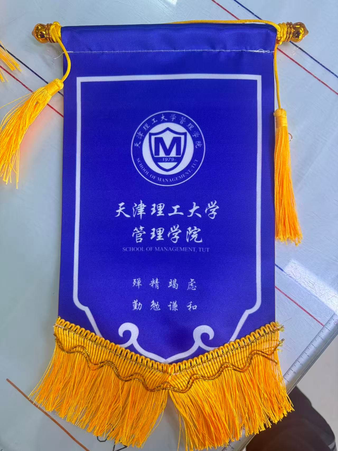 交换旗贡缎布 案例图片 1